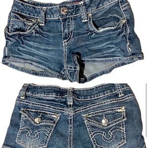 SOLD- BONGO | Vintage | Denim | Shorts | Bling Button | Low Rise